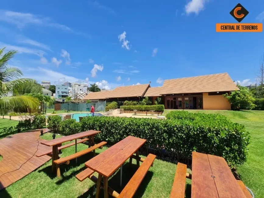 Foto 1 de Terreno / Lote à venda, 366m2 em Camacari - BA