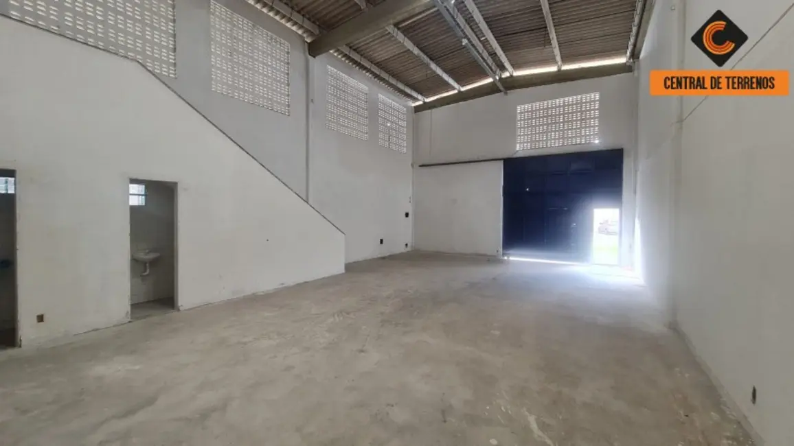 Armazém / Galpão à venda e para alugar, 800m2 em Lauro De Freitas - BA - imagem 5 Foto 5 de Armazém / Galpão à venda e para alugar, 800m2 em Lauro De Freitas - BA