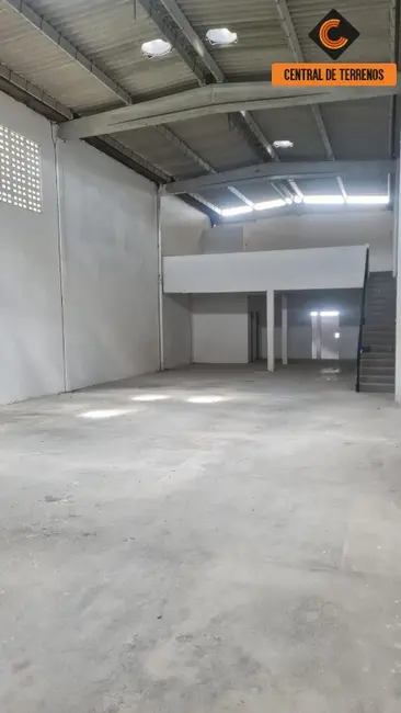 Armazém / Galpão à venda e para alugar, 800m2 em Lauro De Freitas - BA - imagem 4 Foto 4 de Armazém / Galpão à venda e para alugar, 800m2 em Lauro De Freitas - BA