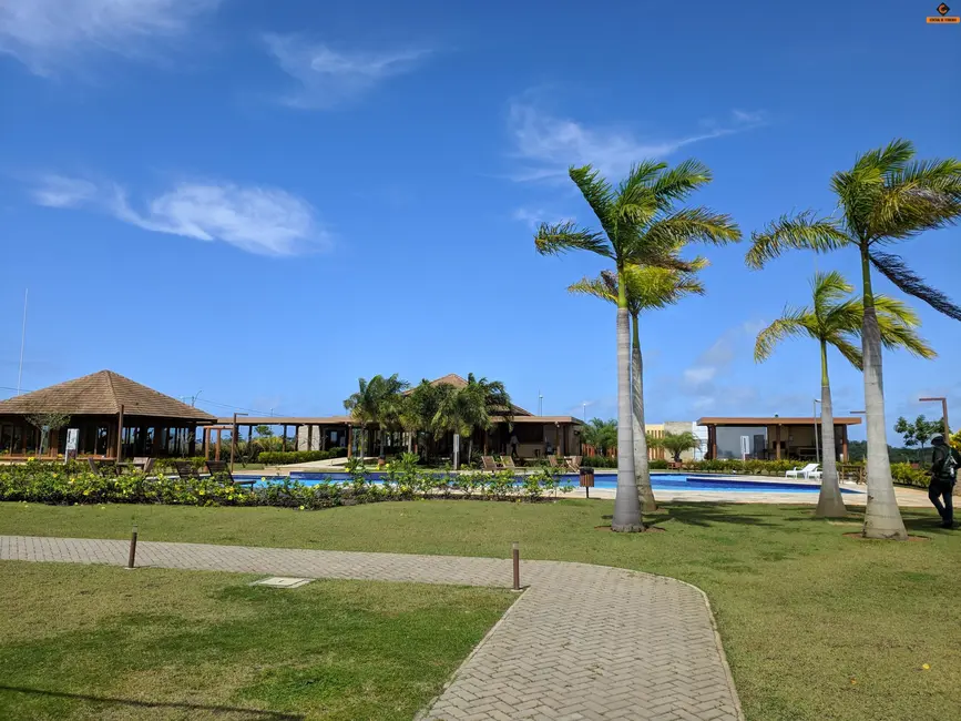 Foto 1 de Terreno / Lote à venda, 763m2 em Camacari - BA