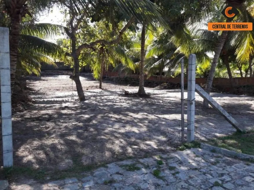 Foto 2 de Terreno / Lote à venda, 1000m2 em Camacari - BA