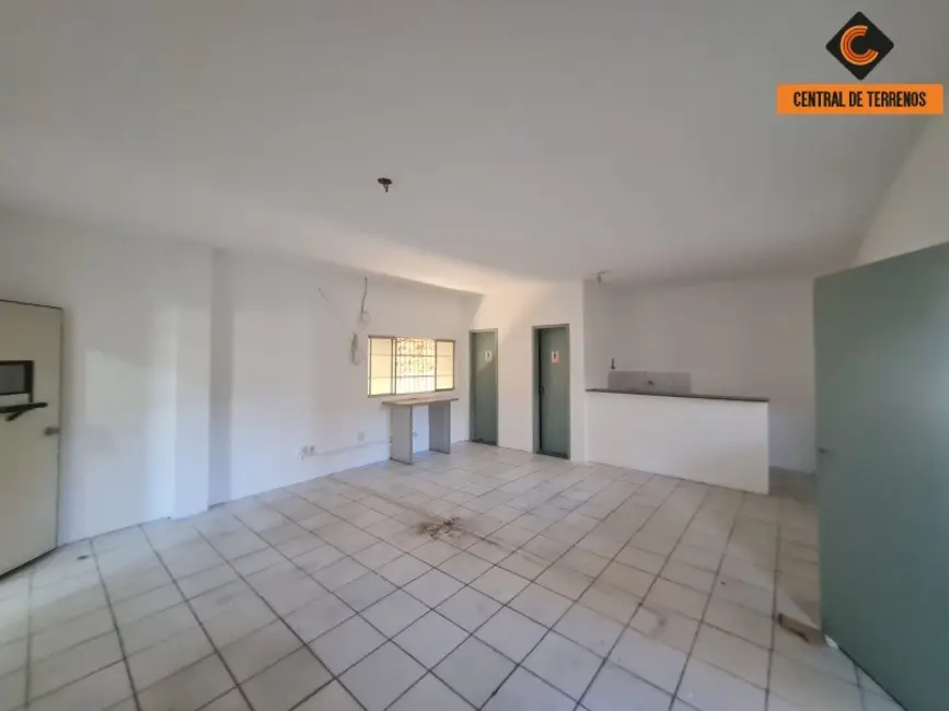 Armazém / Galpão para alugar, 900m2 em Lauro De Freitas - BA - imagem 7 Foto 7 de Armazém / Galpão para alugar, 900m2 em Lauro De Freitas - BA