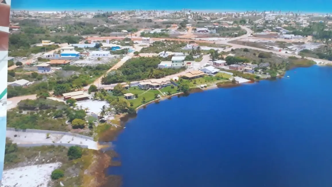 Foto 2 de Terreno / Lote à venda, 600m2 em Entre Rios - BA
