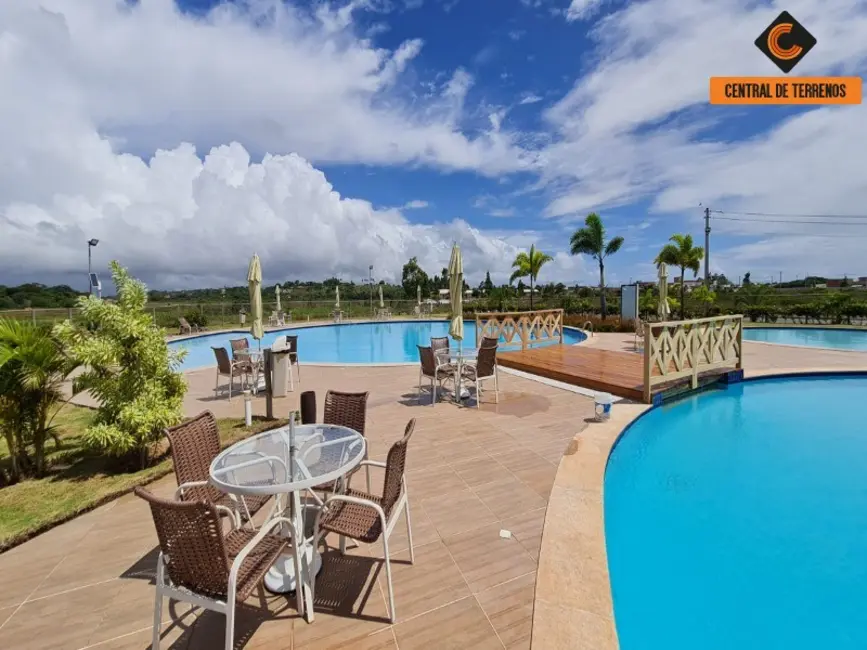 Foto 2 de Terreno / Lote à venda, 784m2 em Camacari - BA
