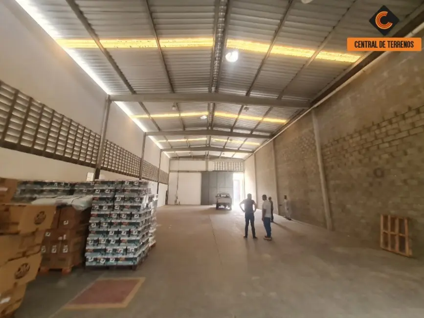 Foto 2 de Armazém / Galpão para alugar, 363m2 em Cassange, Salvador - BA