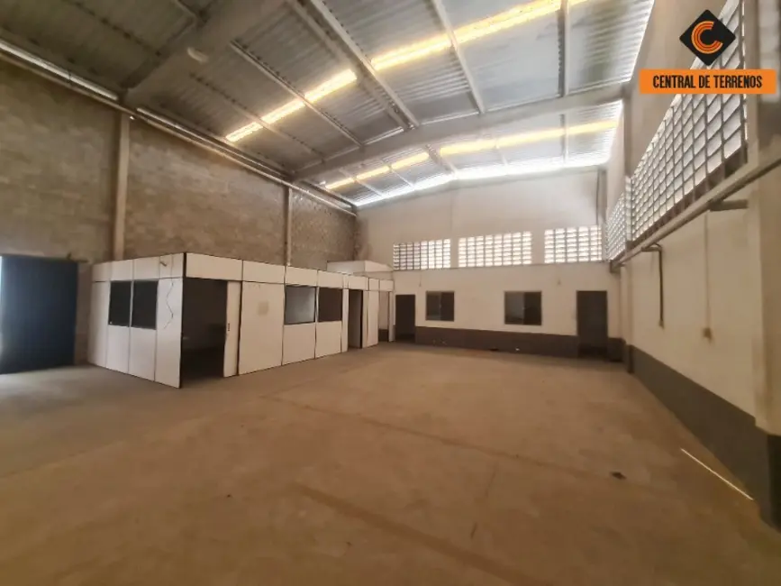 Foto 3 de Armazém / Galpão para alugar, 363m2 em Cassange, Salvador - BA