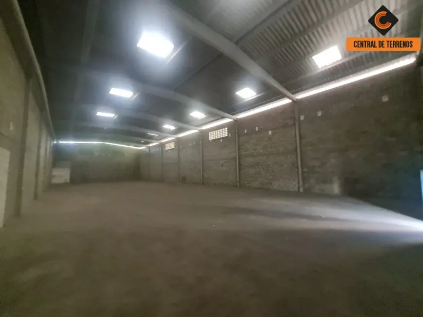 Foto 3 de Armazém / Galpão para alugar, 630m2 em Cassange, Salvador - BA