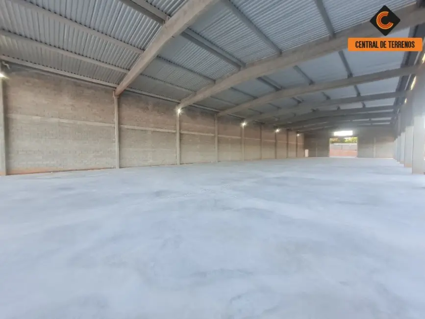 Armazém / Galpão para alugar, 1700m2 em Portão, Lauro De Freitas - BA - imagem 4 Foto 4 de Armazém / Galpão para alugar, 1700m2 em Portão, Lauro De Freitas - BA