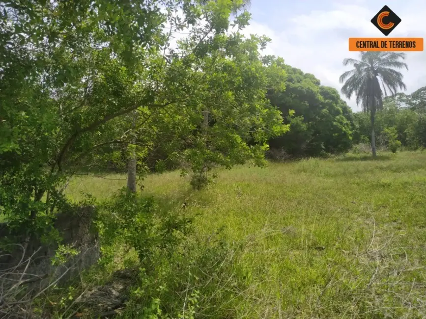 Foto 6 de Terreno / Lote à venda, 25000m2 em Camacari - BA