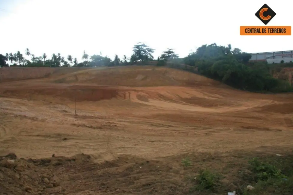 Terreno / Lote à venda, 22000m2 em Cassange, Salvador - BA - imagem 3 Foto 3 de Terreno / Lote à venda, 22000m2 em Cassange, Salvador - BA