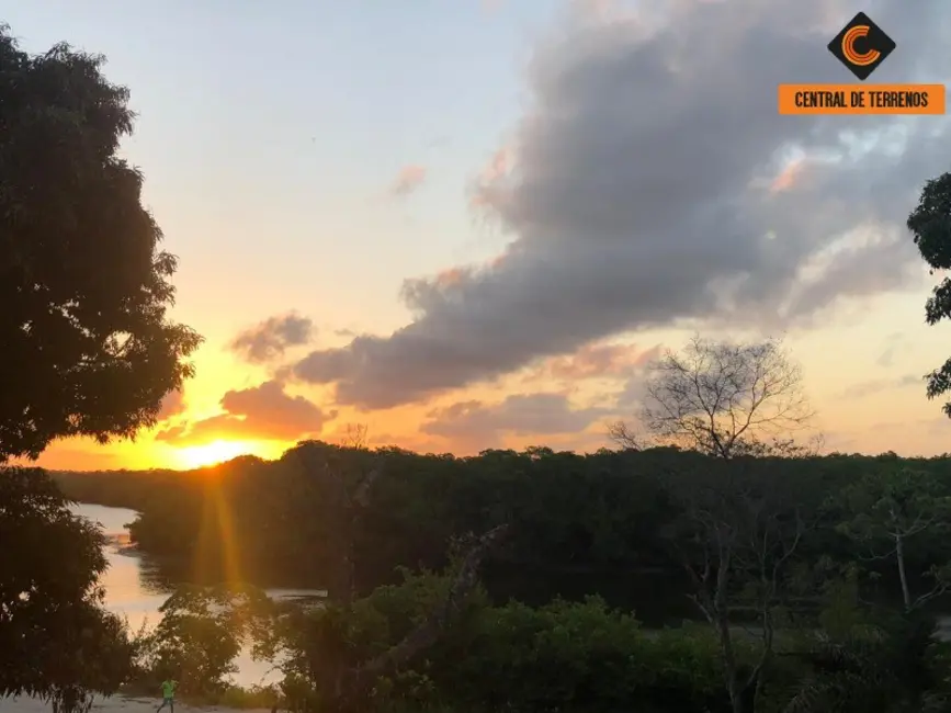 Foto 3 de Terreno / Lote à venda, 1450m2 em Camacari - BA