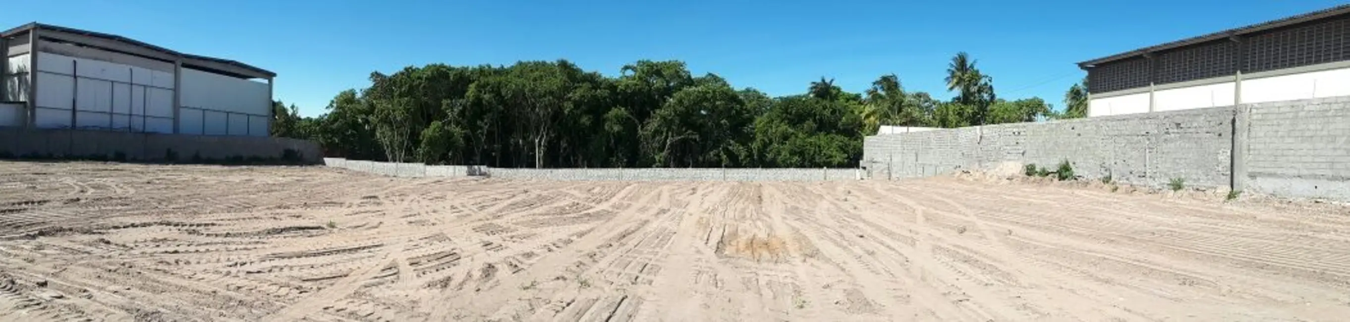 Terreno / Lote à venda, 4000m2 em Lauro De Freitas - BA - imagem 8 Foto 8 de Terreno / Lote à venda, 4000m2 em Lauro De Freitas - BA