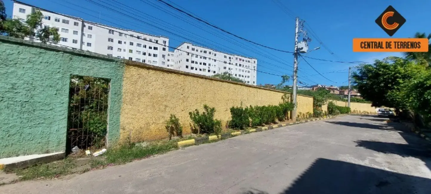 Terreno / Lote à venda, 5736m2 em Itapuã, Salvador - BA - imagem 4 Foto 4 de Terreno / Lote à venda, 5736m2 em Itapuã, Salvador - BA
