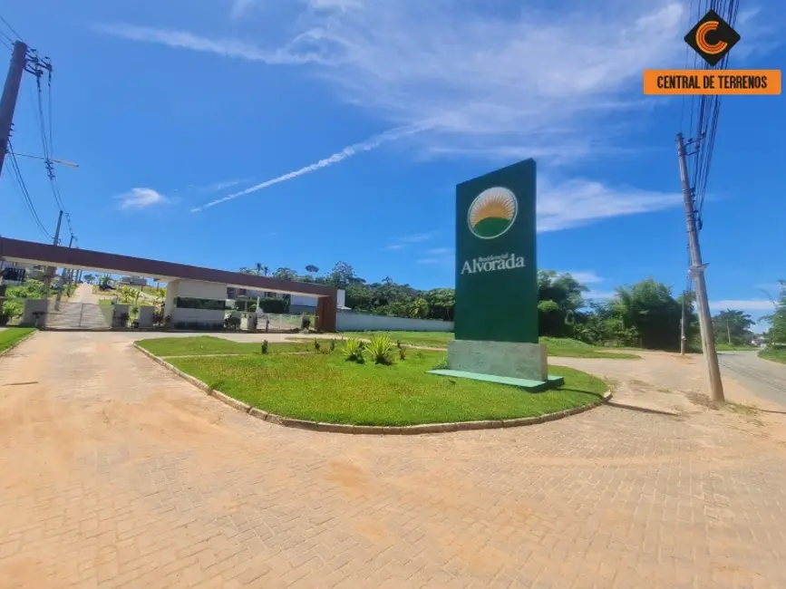 Foto 1 de Terreno / Lote à venda, 330m2 em Camacari - BA