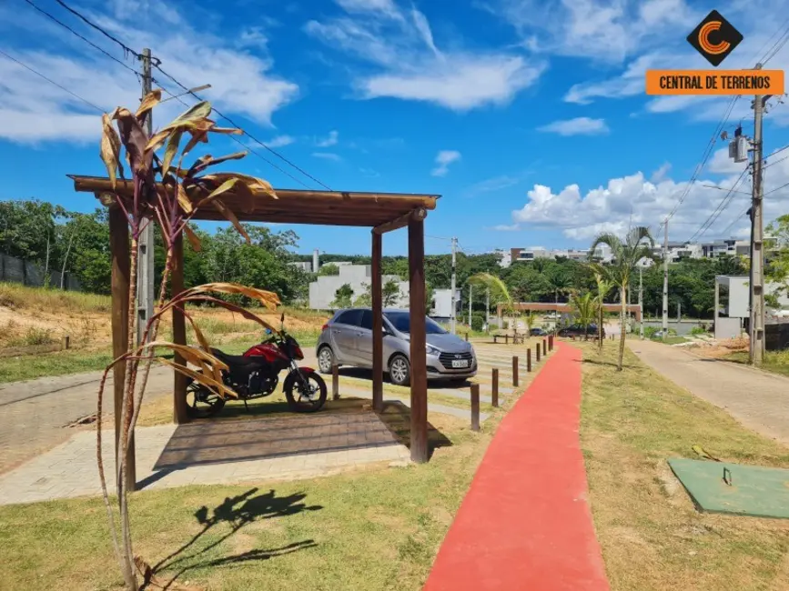 Foto 2 de Terreno / Lote à venda, 330m2 em Camacari - BA