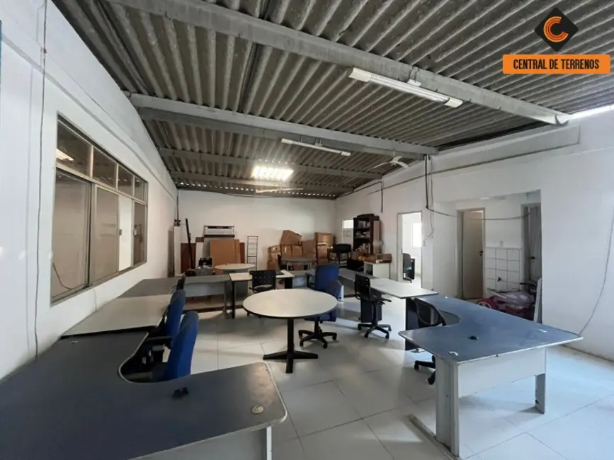 Foto 9 de Armazém / Galpão à venda, 280m2 em Lauro De Freitas - BA