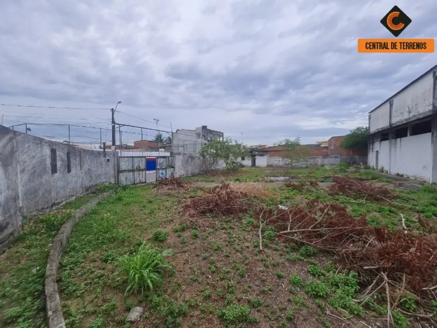 Armazém / Galpão à venda e para alugar, 300m2 em Itinga, Lauro De Freitas - BA - imagem 8 Foto 8 de Armazém / Galpão à venda e para alugar, 300m2 em Itinga, Lauro De Freitas - BA