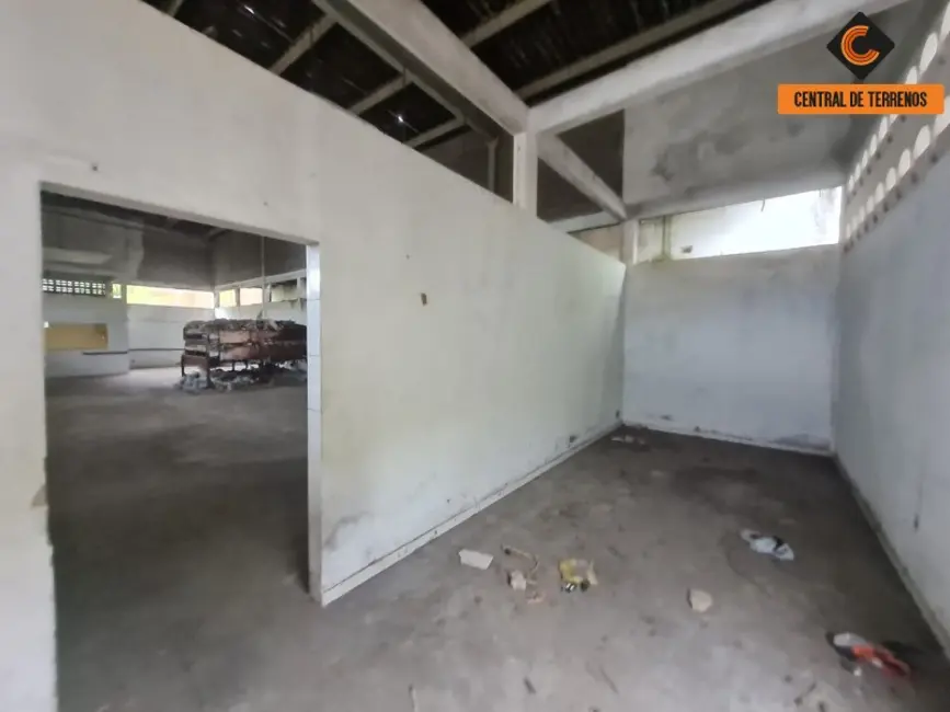 Armazém / Galpão à venda e para alugar, 300m2 em Itinga, Lauro De Freitas - BA - imagem 5 Foto 5 de Armazém / Galpão à venda e para alugar, 300m2 em Itinga, Lauro De Freitas - BA