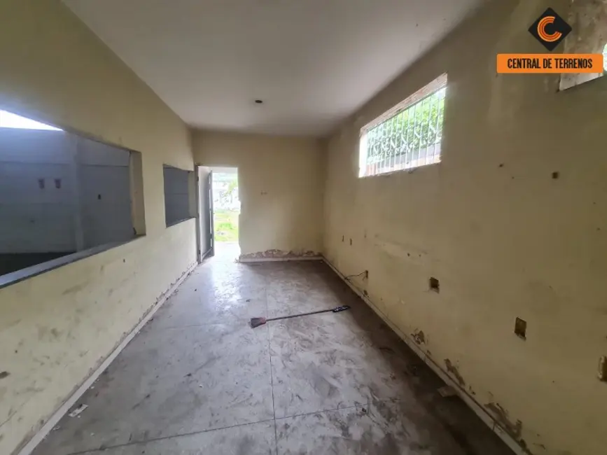 Armazém / Galpão à venda e para alugar, 300m2 em Itinga, Lauro De Freitas - BA - imagem 3 Foto 3 de Armazém / Galpão à venda e para alugar, 300m2 em Itinga, Lauro De Freitas - BA