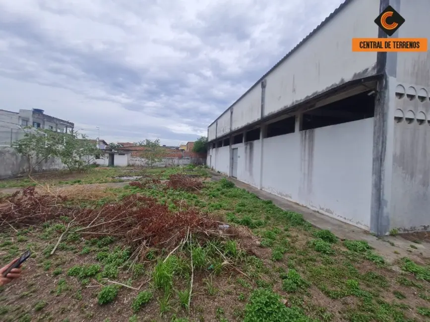 Armazém / Galpão à venda e para alugar, 300m2 em Itinga, Lauro De Freitas - BA - imagem 9 Foto 9 de Armazém / Galpão à venda e para alugar, 300m2 em Itinga, Lauro De Freitas - BA