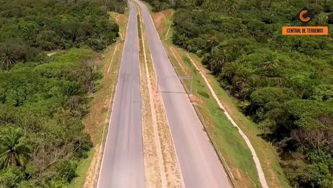 Foto 1 de Terreno / Lote à venda, 700000m2 em Lauro De Freitas - BA