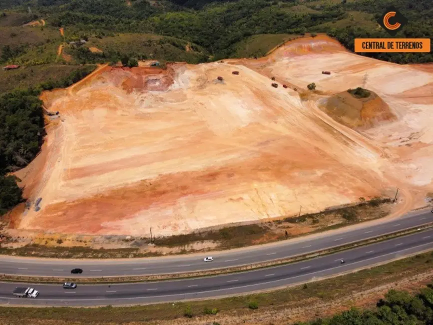 Foto 1 de Terreno / Lote à venda, 110000m2 em Simoes Filho - BA