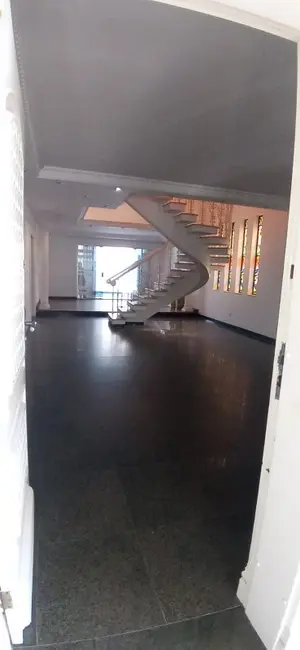 Casa com 4 quartos à venda, 480m2 em Ponta da Praia, Santos - SP - imagem 4 Foto 4 de Casa com 4 quartos à venda, 480m2 em Ponta da Praia, Santos - SP