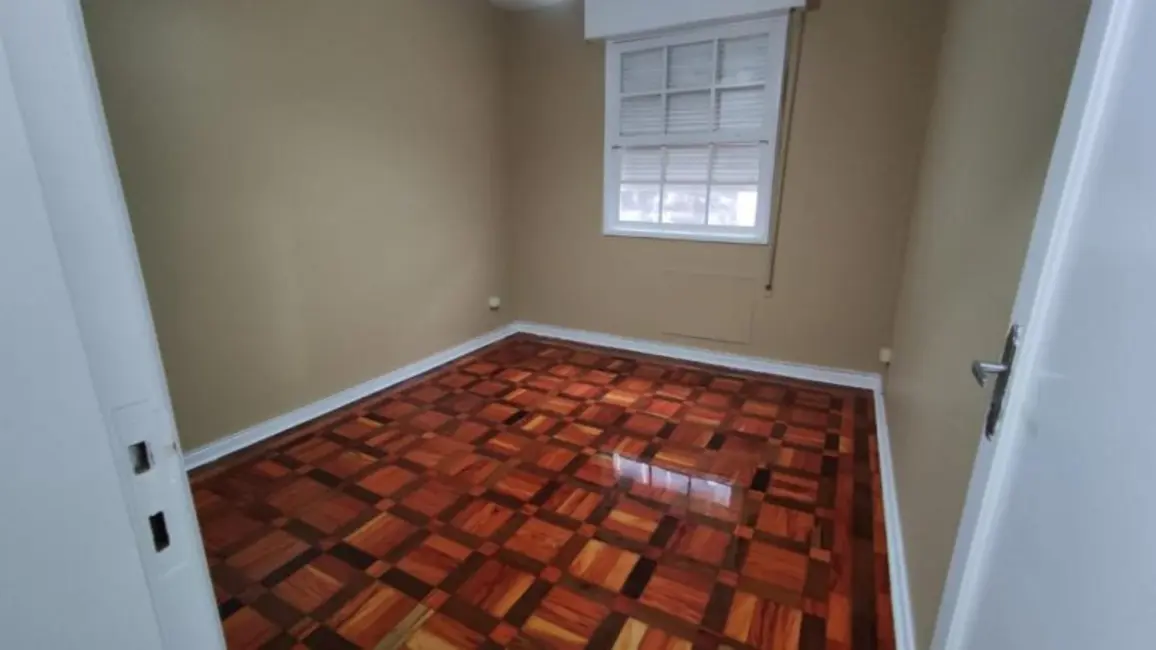 Apartamento com 2 quartos à venda, 70m2 em Embaré, Santos - SP - imagem 8 Foto 8 de Apartamento com 2 quartos à venda, 70m2 em Embaré, Santos - SP