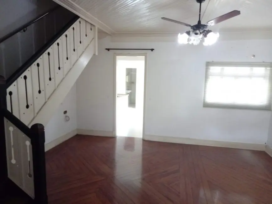 Foto 5 de Sobrado com 3 quartos à venda, 160m2 em Vila Mathias, Santos - SP