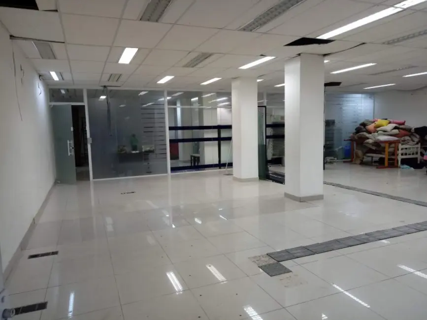 Foto 1 de Sala Comercial para alugar, 330m2 em Centro, Cubatao - SP
