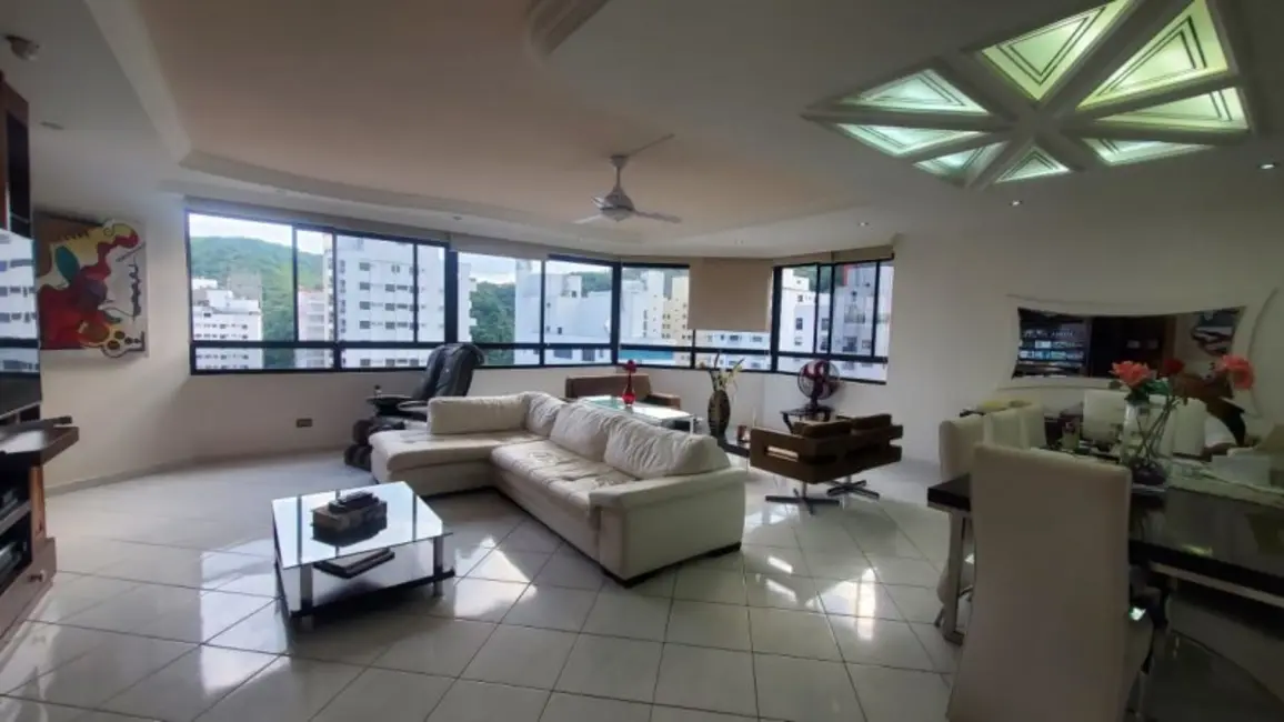 Foto 1 de Apartamento com 3 quartos à venda, 190m2 em Pitangueiras, Guaruja - SP