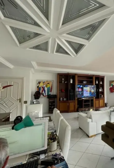 Foto 4 de Apartamento com 3 quartos à venda, 190m2 em Pitangueiras, Guaruja - SP