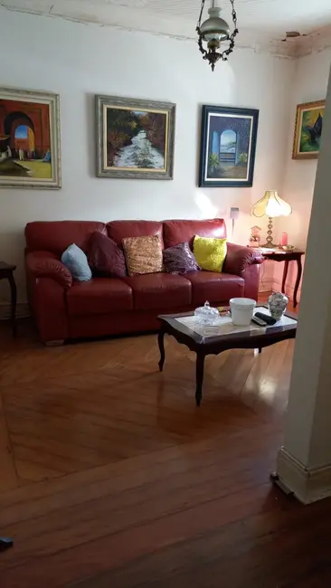 Casa com 3 quartos à venda, 110m2 em Gonzaga, Santos - SP - imagem 3 Foto 3 de Casa com 3 quartos à venda, 110m2 em Gonzaga, Santos - SP