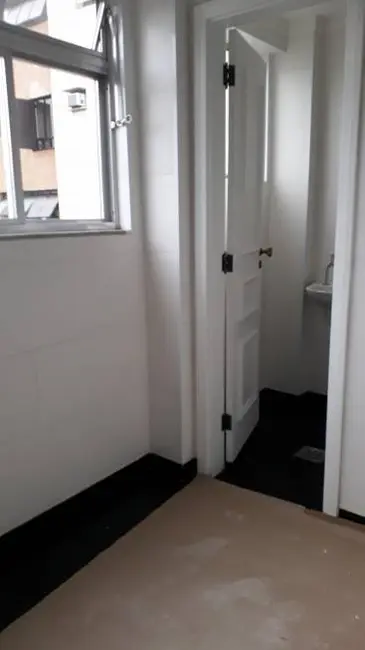 Foto 6 de Apartamento com 3 quartos à venda, 150m2 em Gonzaga, Santos - SP