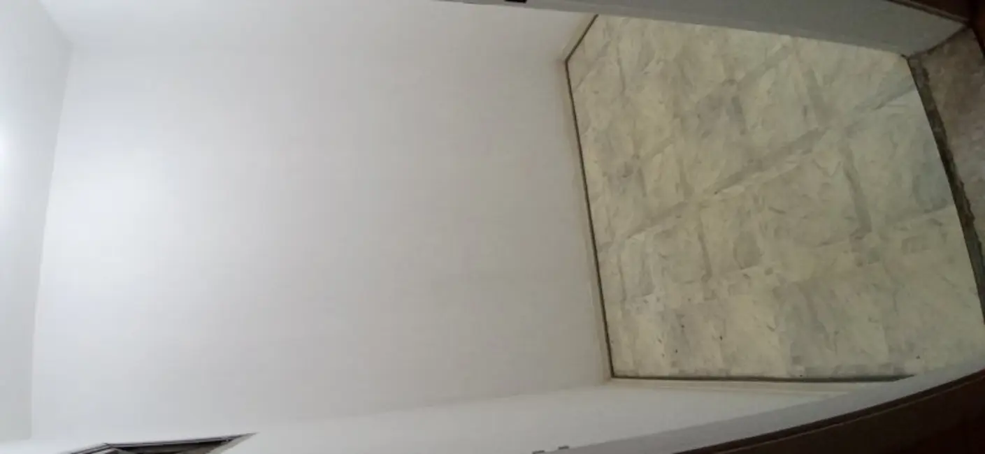 Apartamento com 2 quartos para alugar, 120m2 em Gonzaga, Santos - SP - imagem 3 Foto 3 de Apartamento com 2 quartos para alugar, 120m2 em Gonzaga, Santos - SP