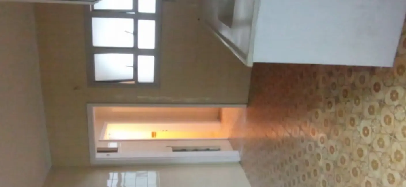 Apartamento com 2 quartos para alugar, 120m2 em Gonzaga, Santos - SP - imagem 6 Foto 6 de Apartamento com 2 quartos para alugar, 120m2 em Gonzaga, Santos - SP