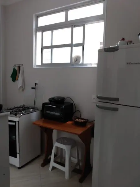 Foto 3 de Apartamento com 2 quartos à venda, 60m2 em Embaré, Santos - SP
