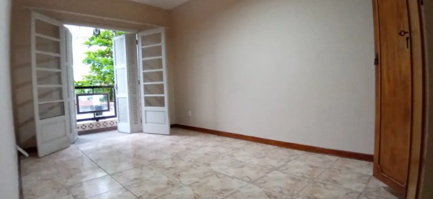 Apartamento com 3 quartos para alugar, 140m2 em Aparecida, Santos - SP - imagem 8 Foto 8 de Apartamento com 3 quartos para alugar, 140m2 em Aparecida, Santos - SP