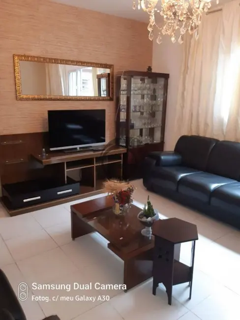 Foto 2 de Apartamento com 2 quartos para alugar, 75m2 em Macuco, Santos - SP