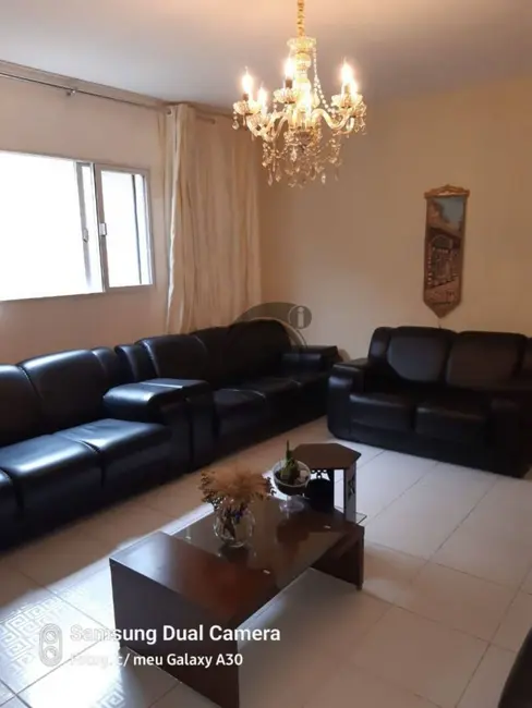 Apartamento com 2 quartos para alugar, 75m2 em Macuco, Santos - SP - imagem 3 Foto 3 de Apartamento com 2 quartos para alugar, 75m2 em Macuco, Santos - SP