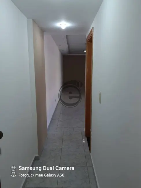 Apartamento com 3 quartos para alugar, 135m2 em Pompéia, Santos - SP - imagem 6 Foto 6 de Apartamento com 3 quartos para alugar, 135m2 em Pompéia, Santos - SP