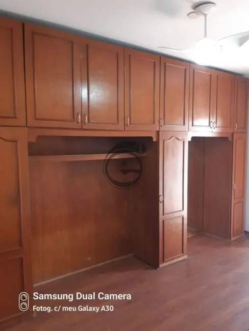 Apartamento com 3 quartos para alugar, 135m2 em Pompéia, Santos - SP - imagem 7 Foto 7 de Apartamento com 3 quartos para alugar, 135m2 em Pompéia, Santos - SP