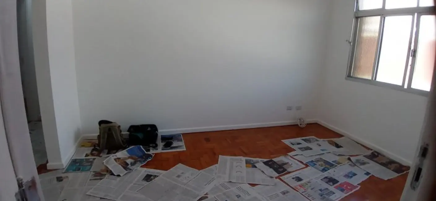Foto 2 de Apartamento com 2 quartos para alugar, 100m2 em Gonzaga, Santos - SP