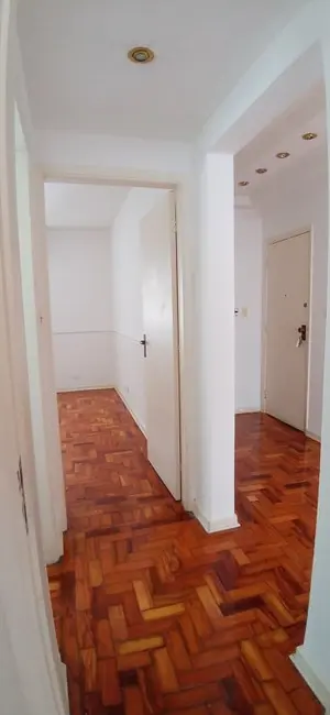 Apartamento com 2 quartos para alugar, 120m2 em Gonzaga, Santos - SP - imagem 6 Foto 6 de Apartamento com 2 quartos para alugar, 120m2 em Gonzaga, Santos - SP