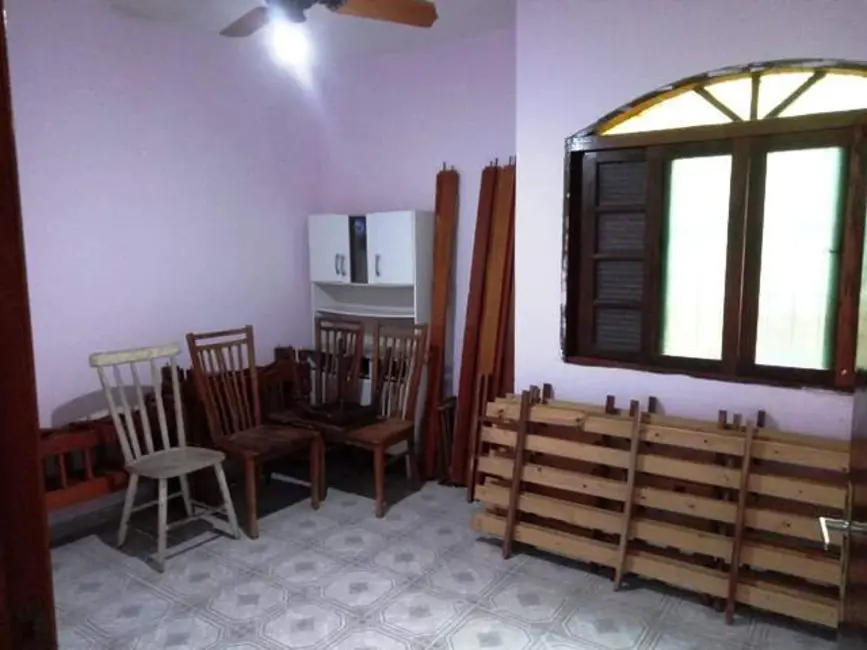 Foto 9 de Casa com 2 quartos à venda, 175m2 em Peruibe - SP