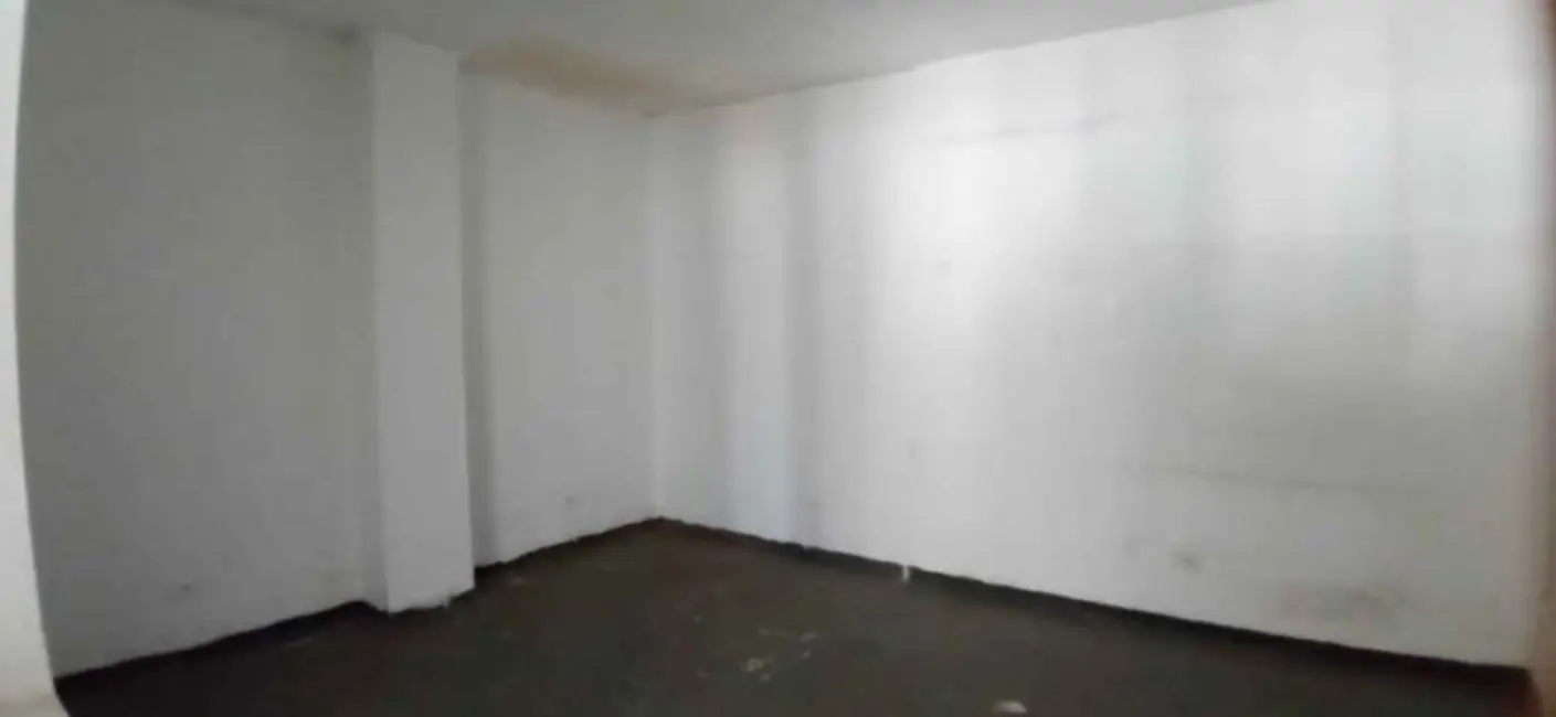Armazém / Galpão com 2 quartos para alugar, 170m2 em Macuco, Santos - SP - imagem 9 Foto 9 de Armazém / Galpão com 2 quartos para alugar, 170m2 em Macuco, Santos - SP