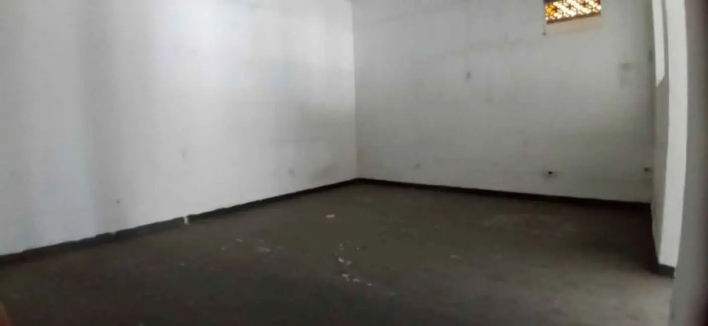 Armazém / Galpão com 2 quartos para alugar, 170m2 em Macuco, Santos - SP - imagem 8 Foto 8 de Armazém / Galpão com 2 quartos para alugar, 170m2 em Macuco, Santos - SP