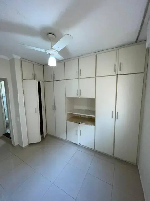 Apartamento com 1 quarto à venda, 55m2 em Gonzaga, Santos - SP - imagem 8 Foto 8 de Apartamento com 1 quarto à venda, 55m2 em Gonzaga, Santos - SP