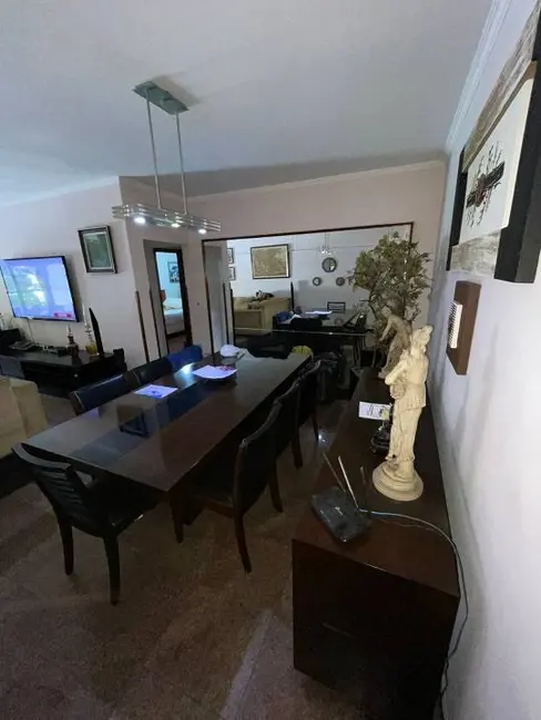 Foto 8 de Apartamento com 3 quartos à venda, 187m2 em Ponta da Praia, Santos - SP
