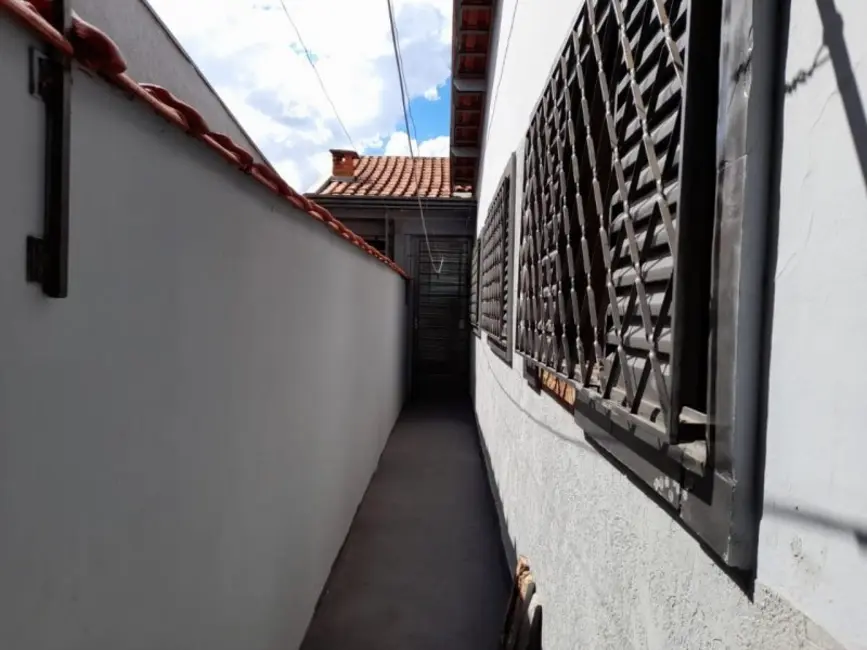 Casa com 5 quartos à venda, 248m2 em Jardim das Estações (Vila Xavier), Araraquara - SP - imagem 9 Foto 9 de Casa com 5 quartos à venda, 248m2 em Jardim das Estações (Vila Xavier), Araraquara - SP